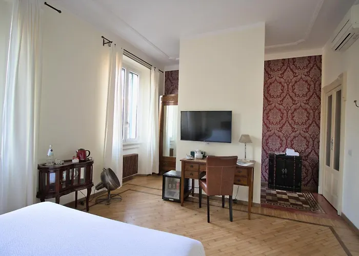 Porta Tosa Boutique Bed & Breakfast 4*